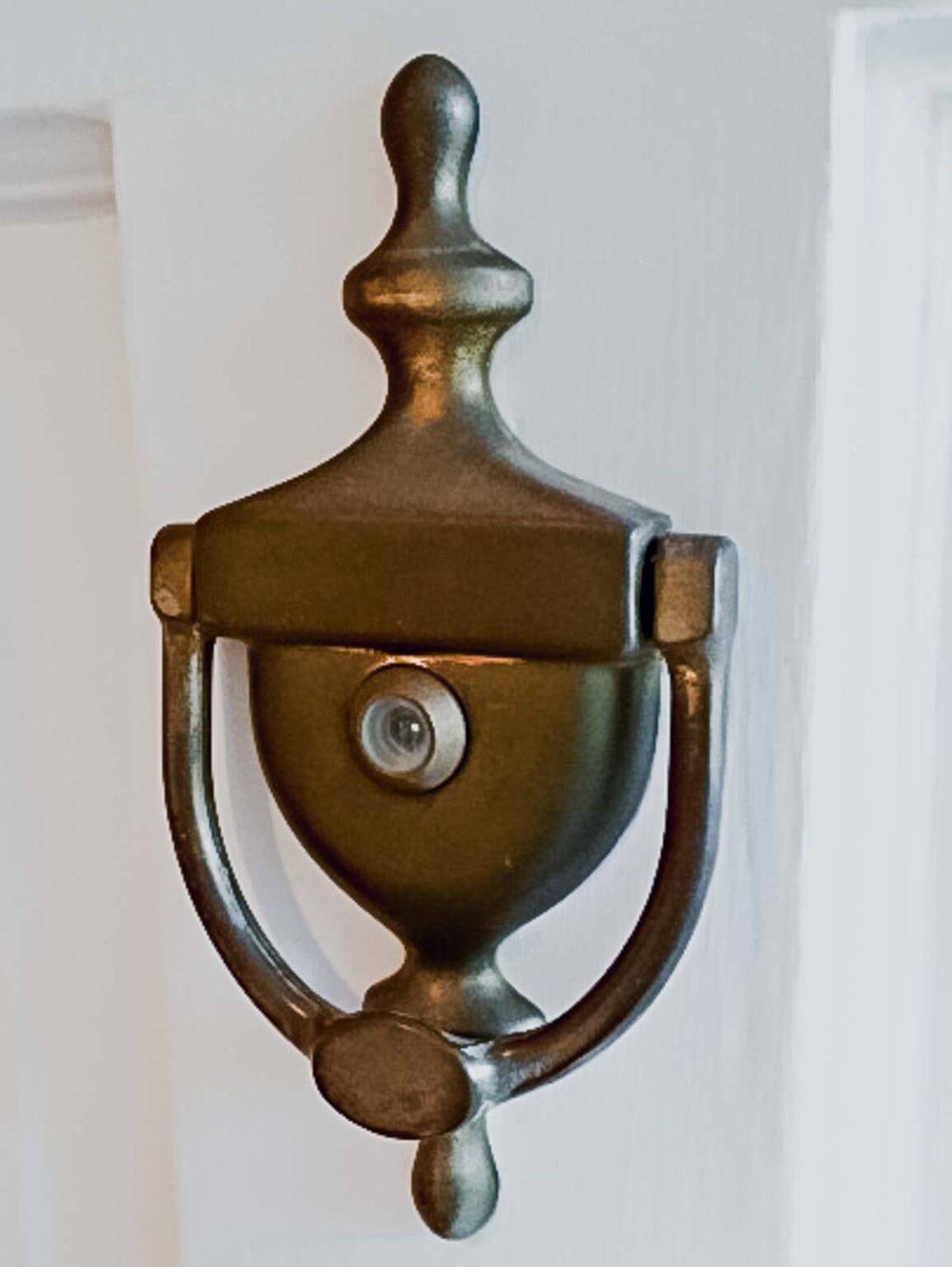 How to Spray Paint Door Knobs and Handles The Handyman's Daughter