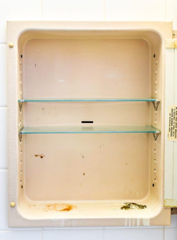 how to paint a rusty medicine cabinet - the handyman's daughter