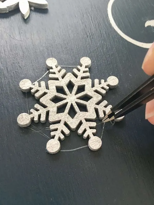 Stenciled Spray Snow Snowflakes - The Kim Six Fix