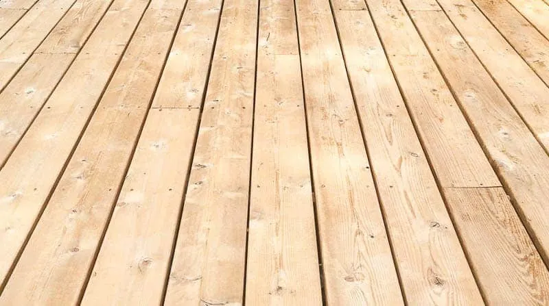 clean deck after using deck cleaner and brightener