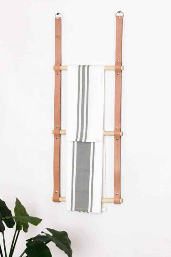 20 Genius Diy Towel Rack Ideas The Handyman S Daughter Diy Towel Holder With Leather Straps