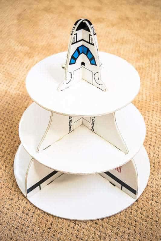 This space shuttle cupcake stand was the inspiration behind my rocket bookshelf!