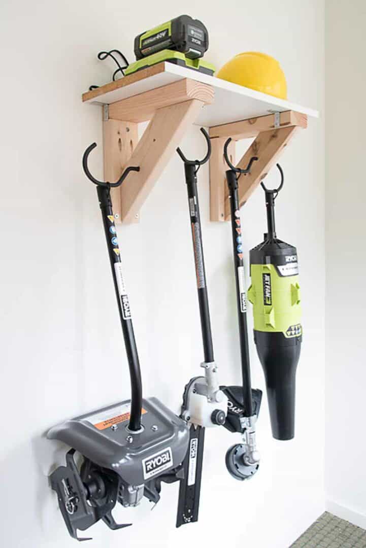 Easy DIY Garden Tool Rack