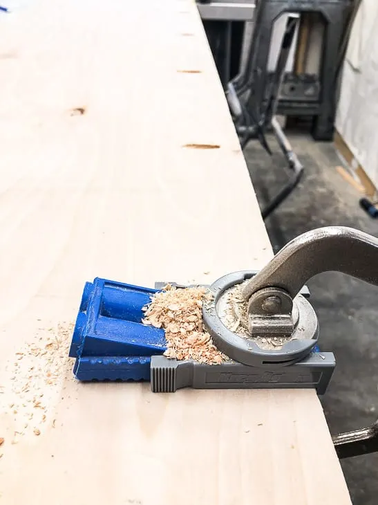 Kreg Jig R3 clamped to plywood