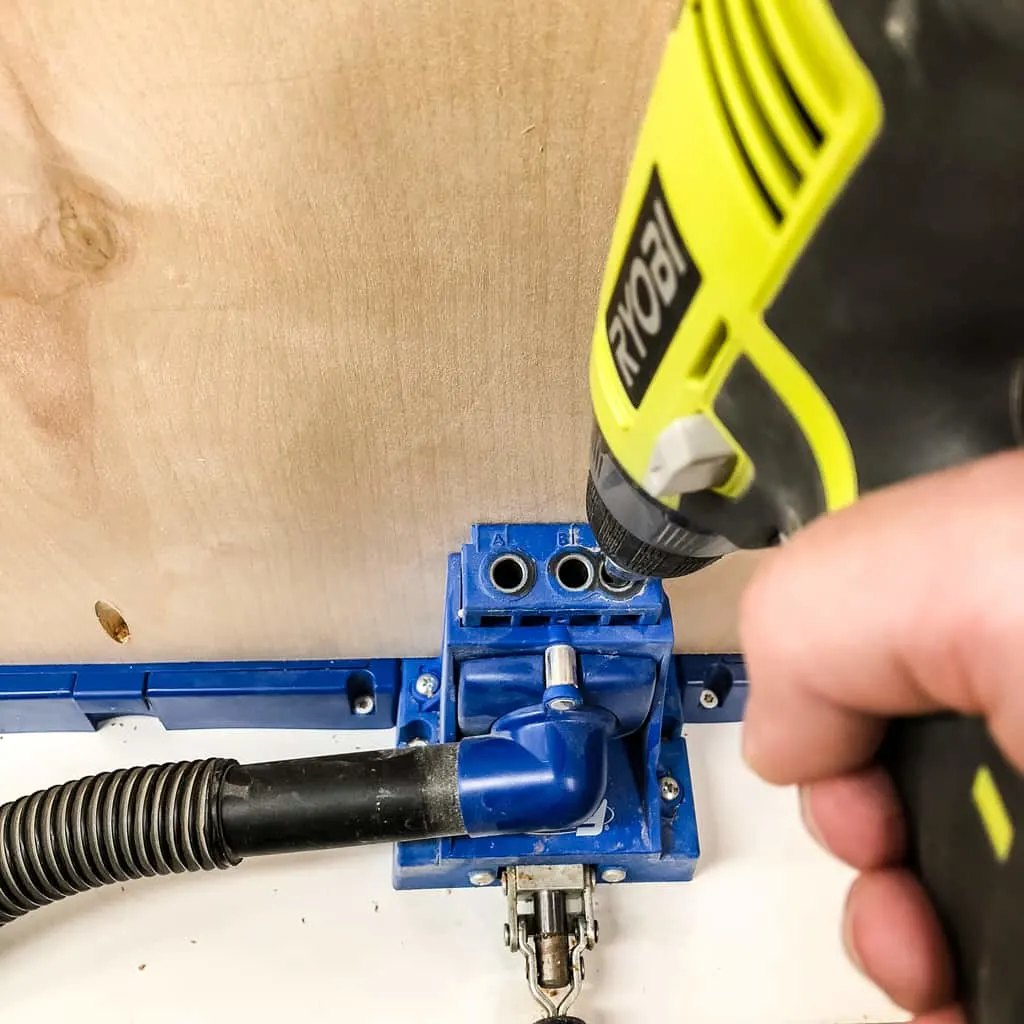 drilling pocket holes in ¾" plywood shelves