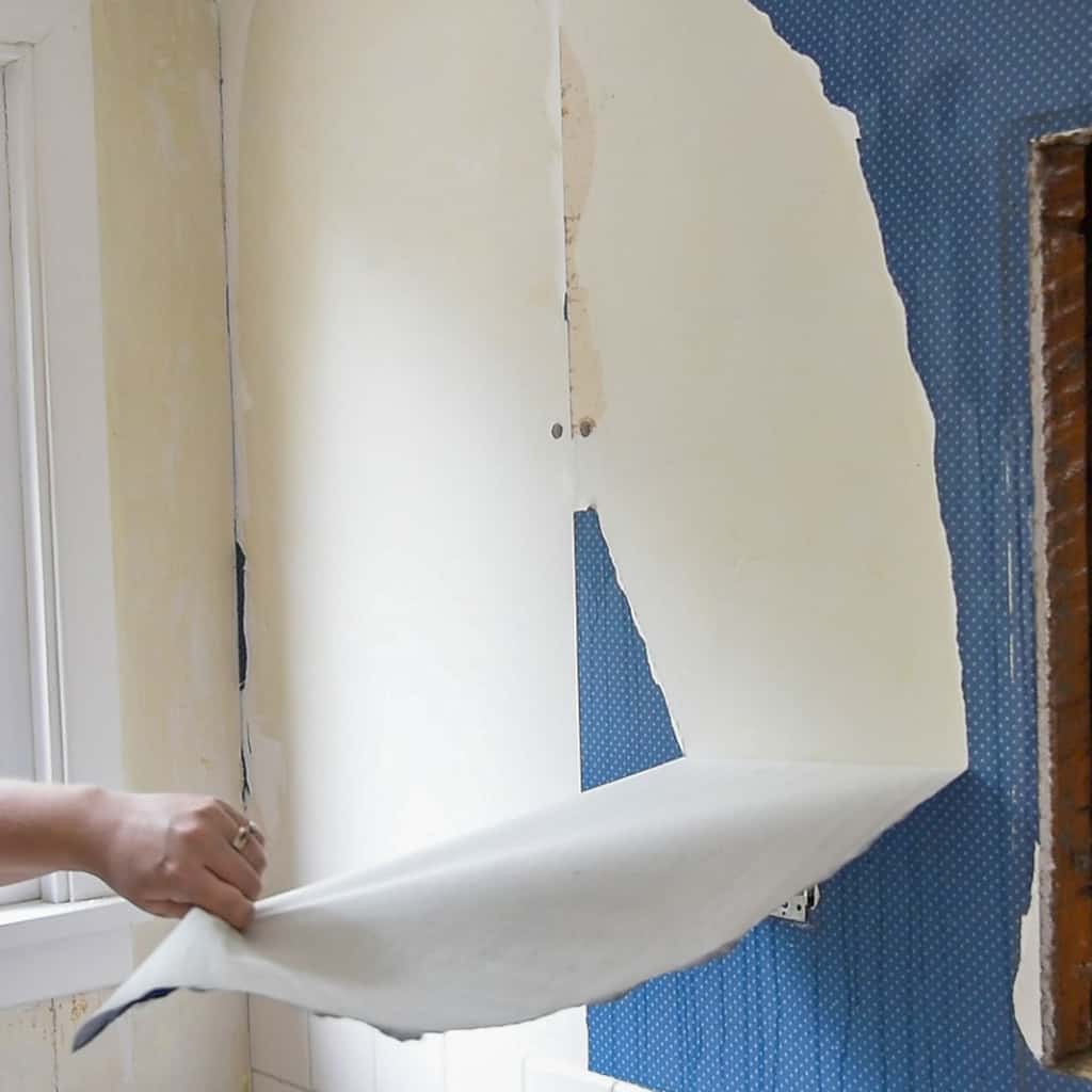 removing a big sheet of wallpaper in one piece
