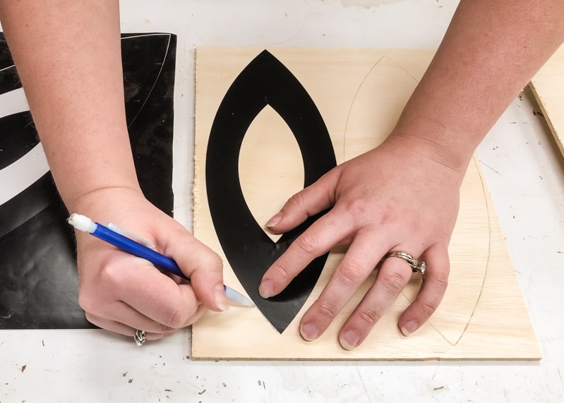 tracing shapes for wood wall art onto ¼" plywood