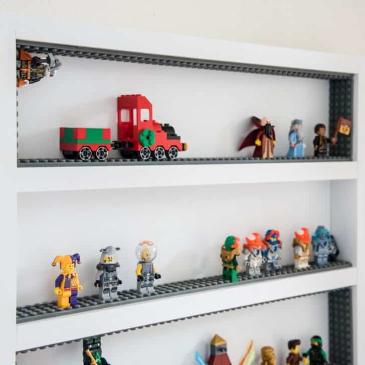 DIY Lego minifigure display