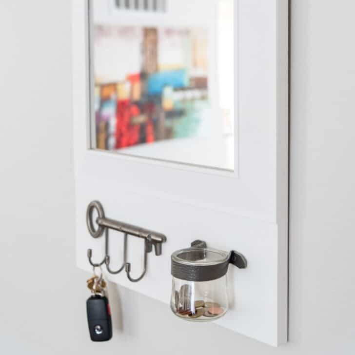 DIY mirror frame