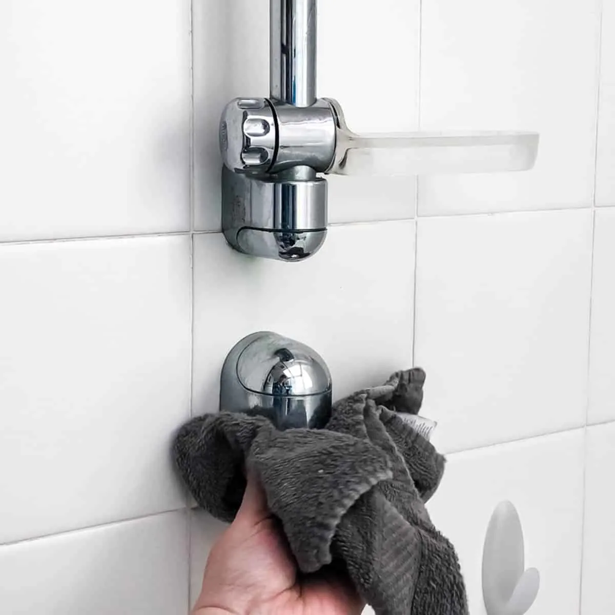 cleaning threads to install new handheld shower head