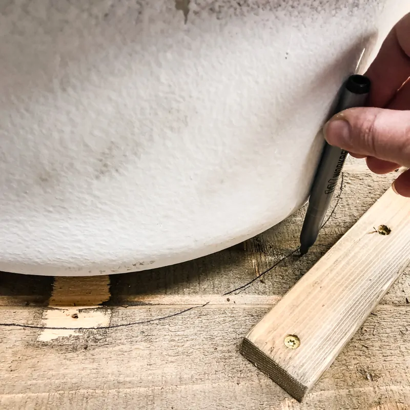 marking hole for potting bench sink