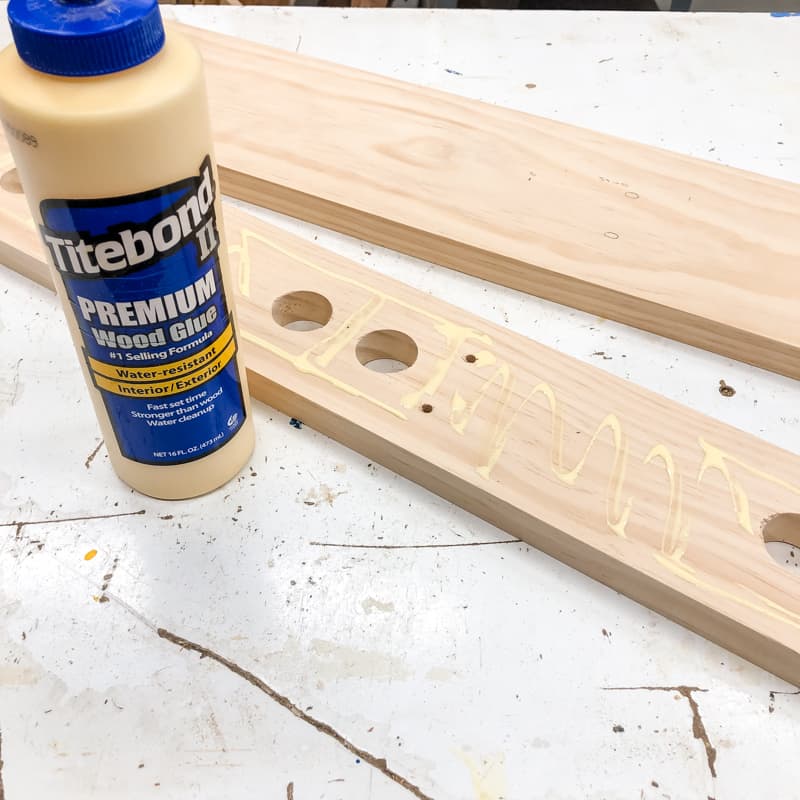 wood glue on back of 1x4 board