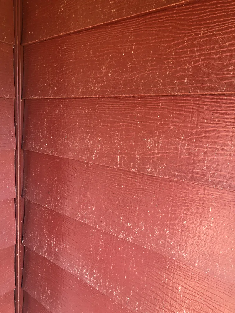 dirty aluminium siding