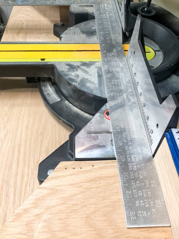 How to Use a Miter Saw The Ultimate Beginner's Guide The Handyman's