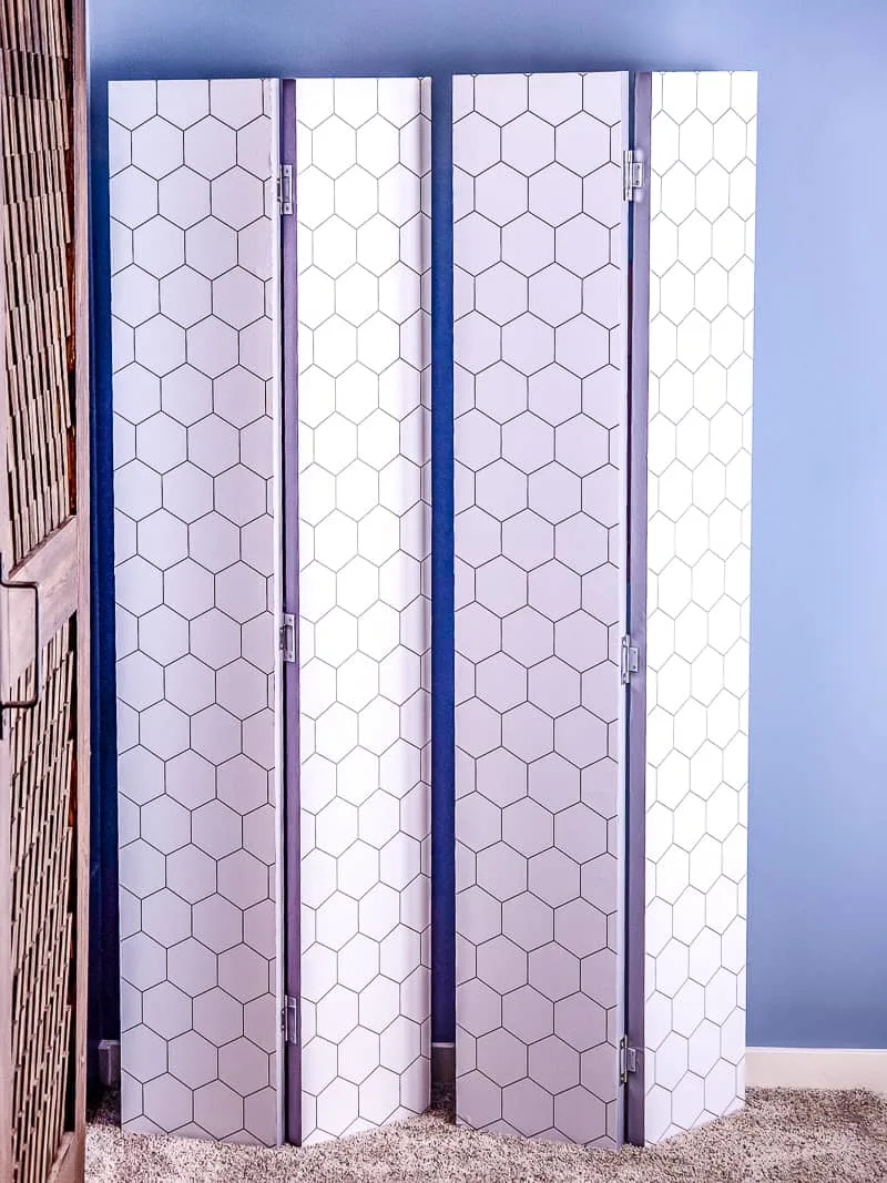 DIY privacy screen with hexagon patterned contact paper