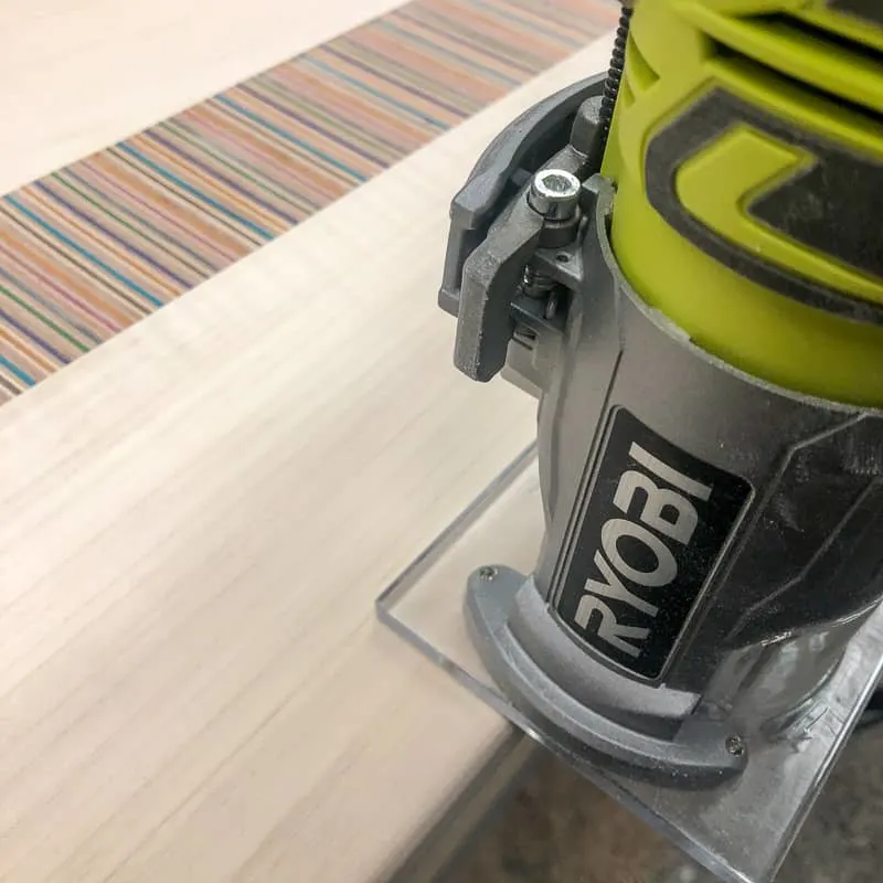 rounding over edges of DIY laptop stand top with a trim router