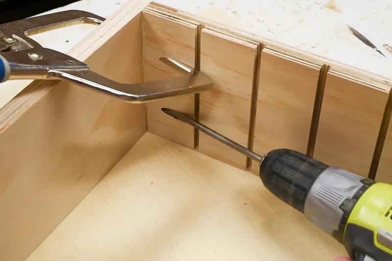screwing drawer organizer sides to back with pocket hole screws