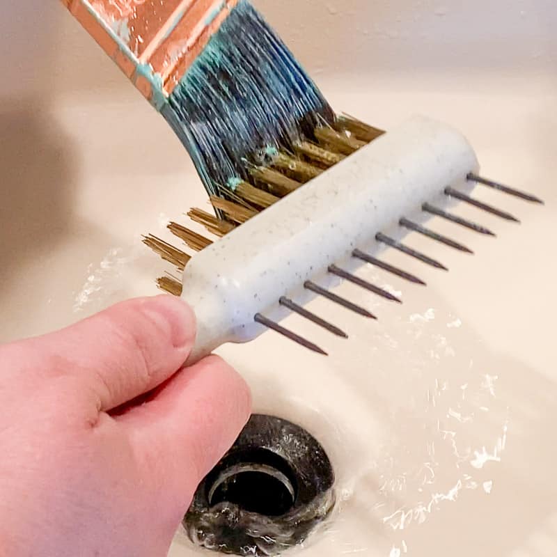 608 - How to CLEAN Brushes & Combs EASILY!!!