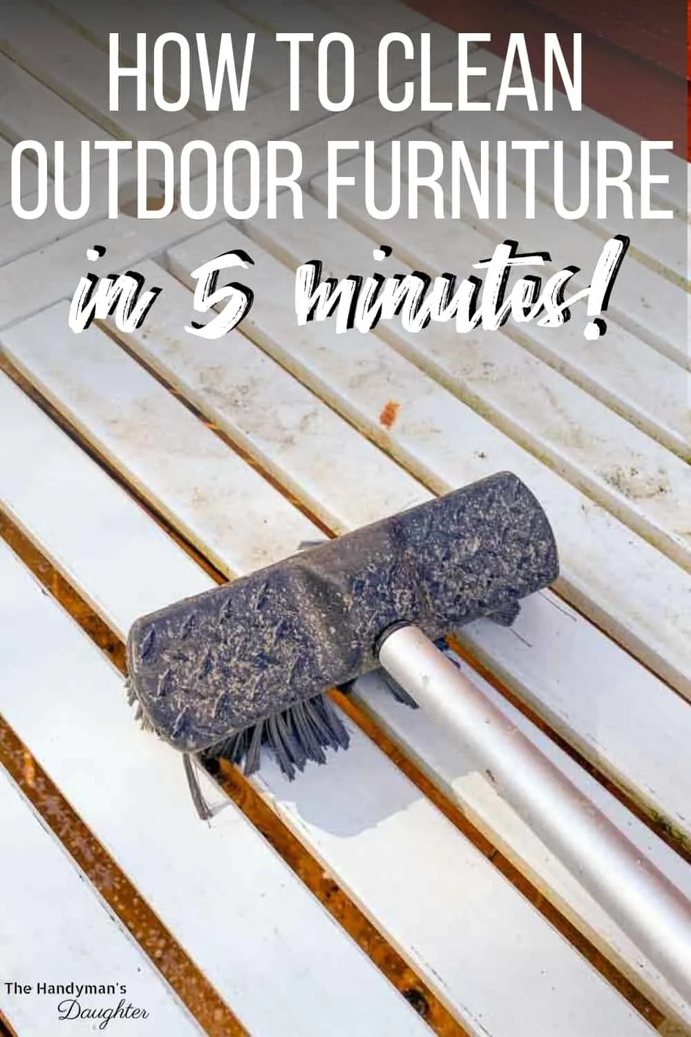 How to clean outdoor furniture in 5 minutes