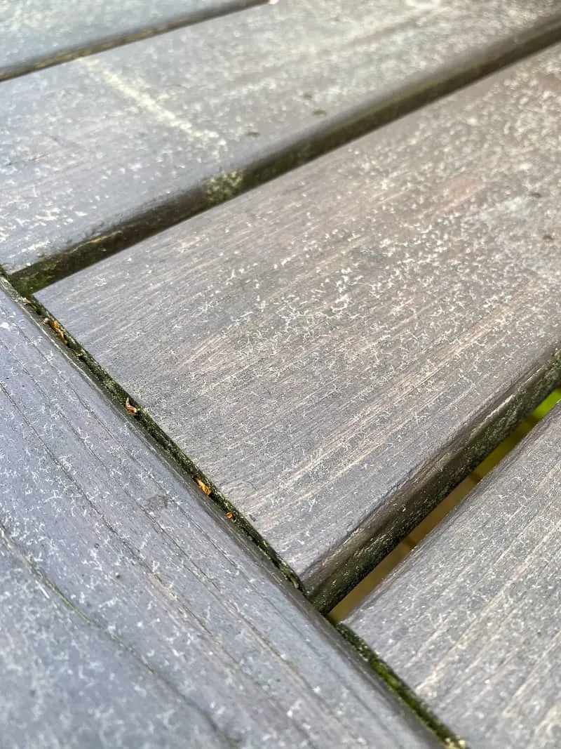 pollen and mildew on outdoor furniture