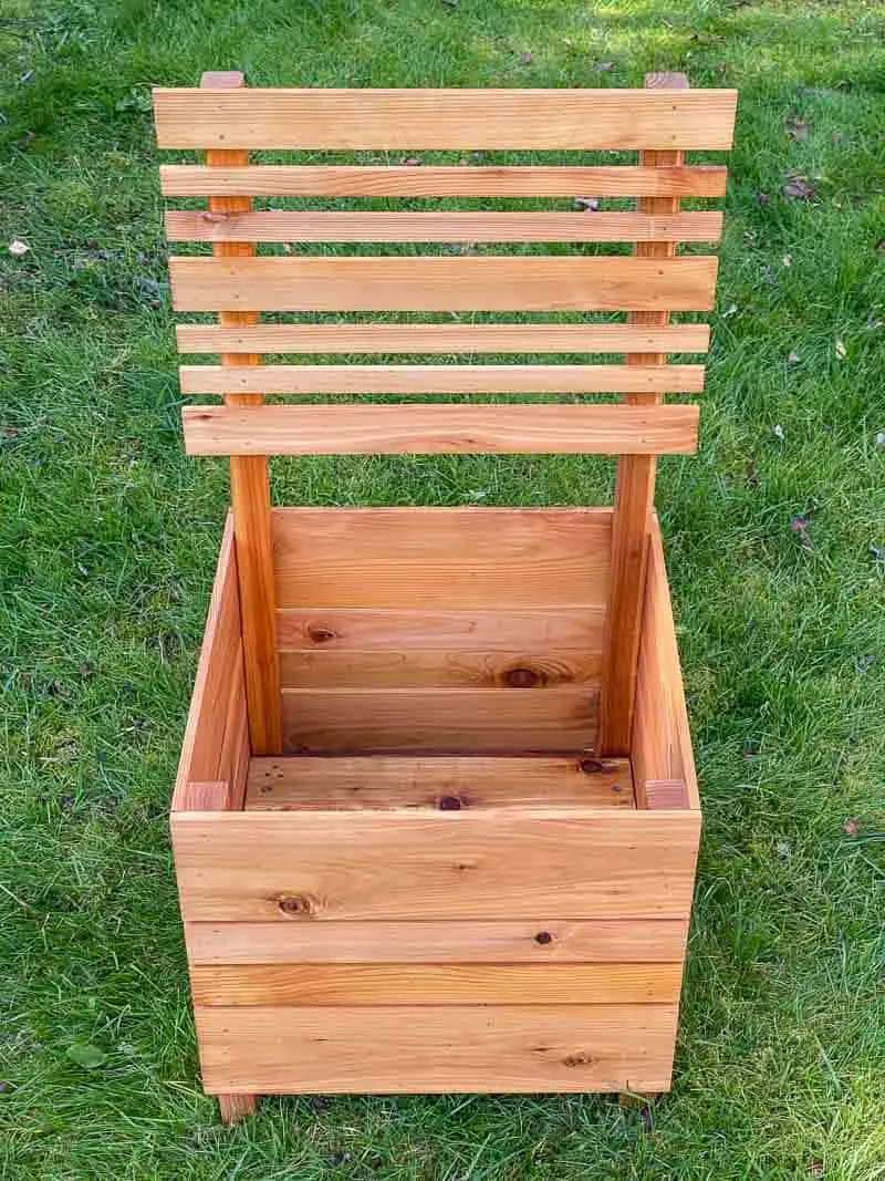 DIY planter box with slats for climbing vines