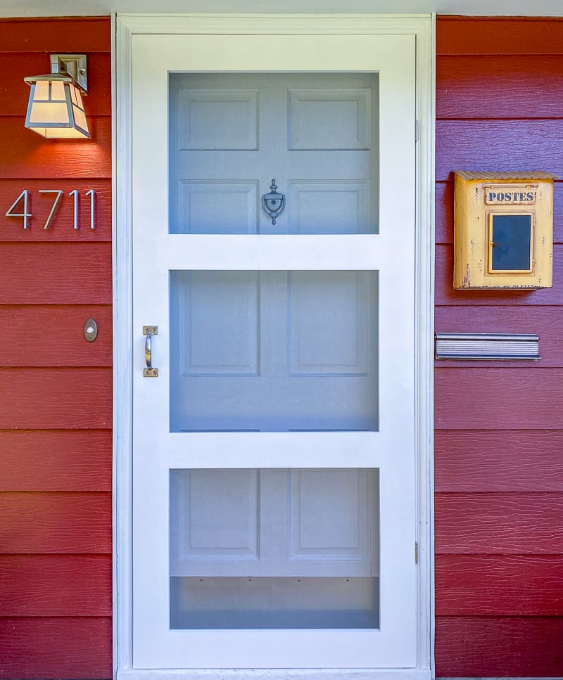 DIY screen door in front door of house