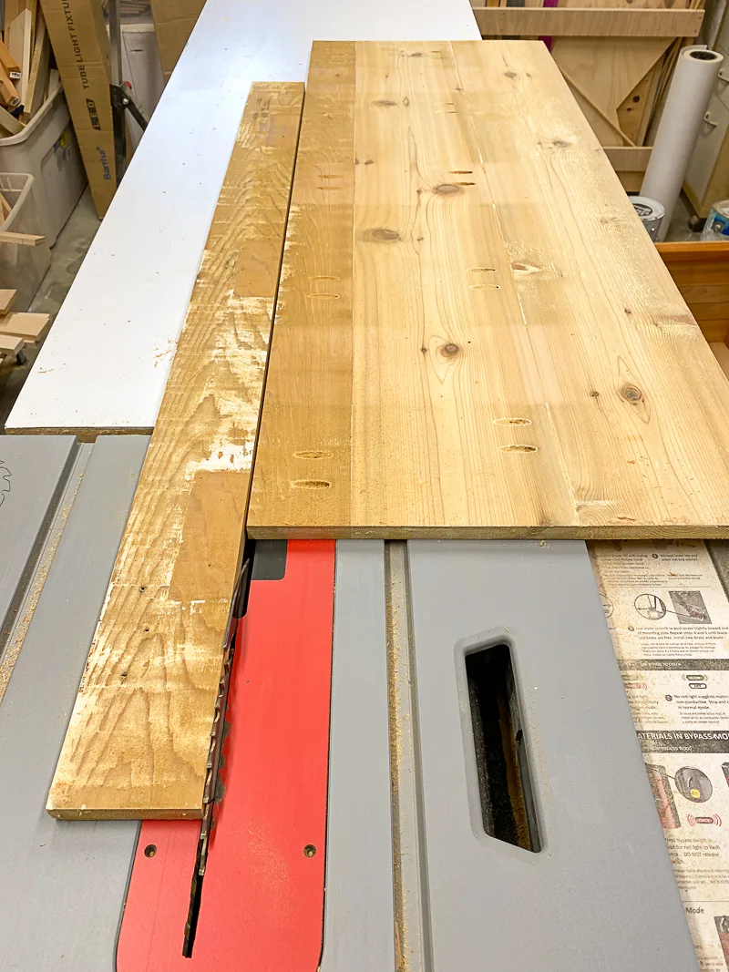 cutting bench lid on the table saw