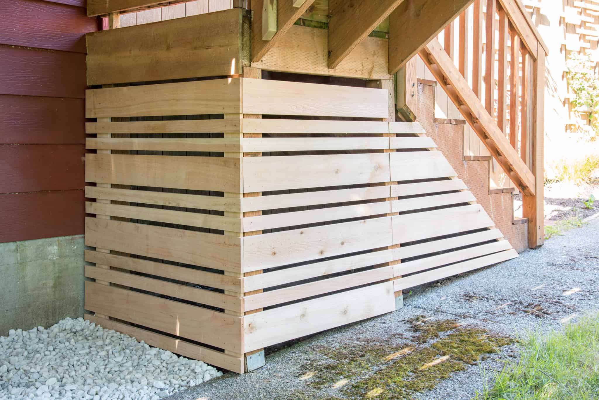 enclosed area under deck stairs