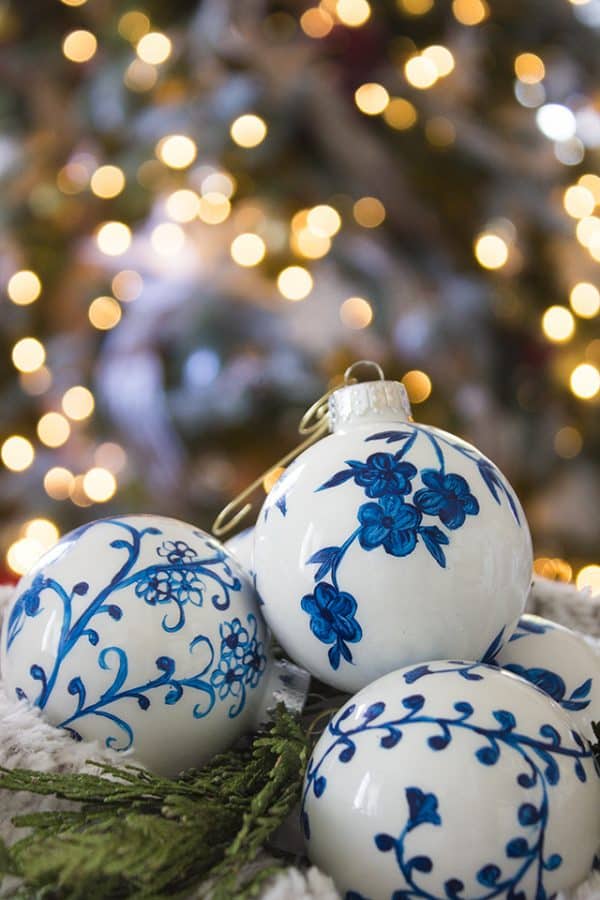 20 Blue Christmas Decor Ideas The Handyman's Daughter