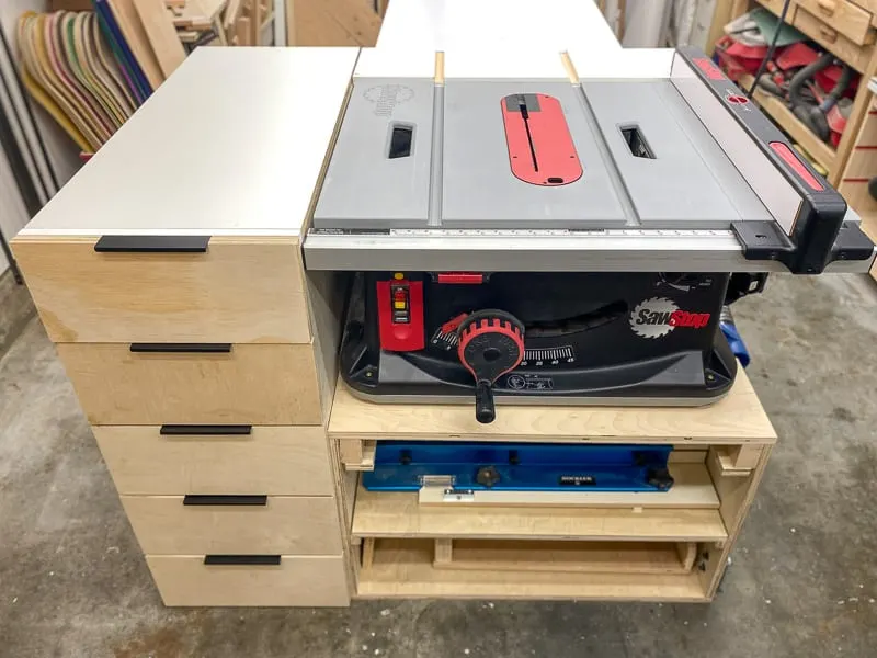 Making a storage cabinet out of particle board (also, new table saw!) 