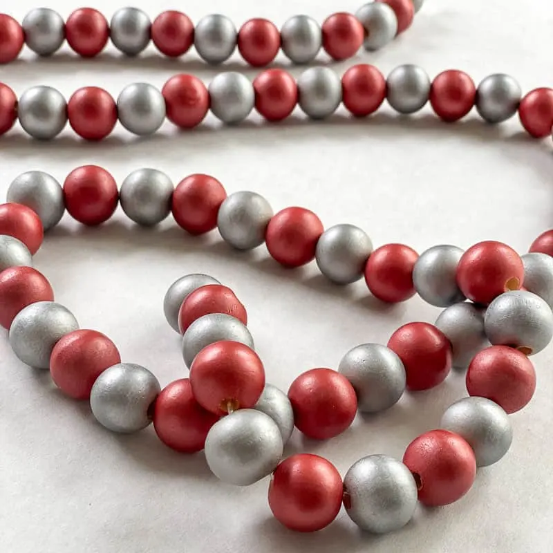 shiny red and silver wood bead Christmas garland