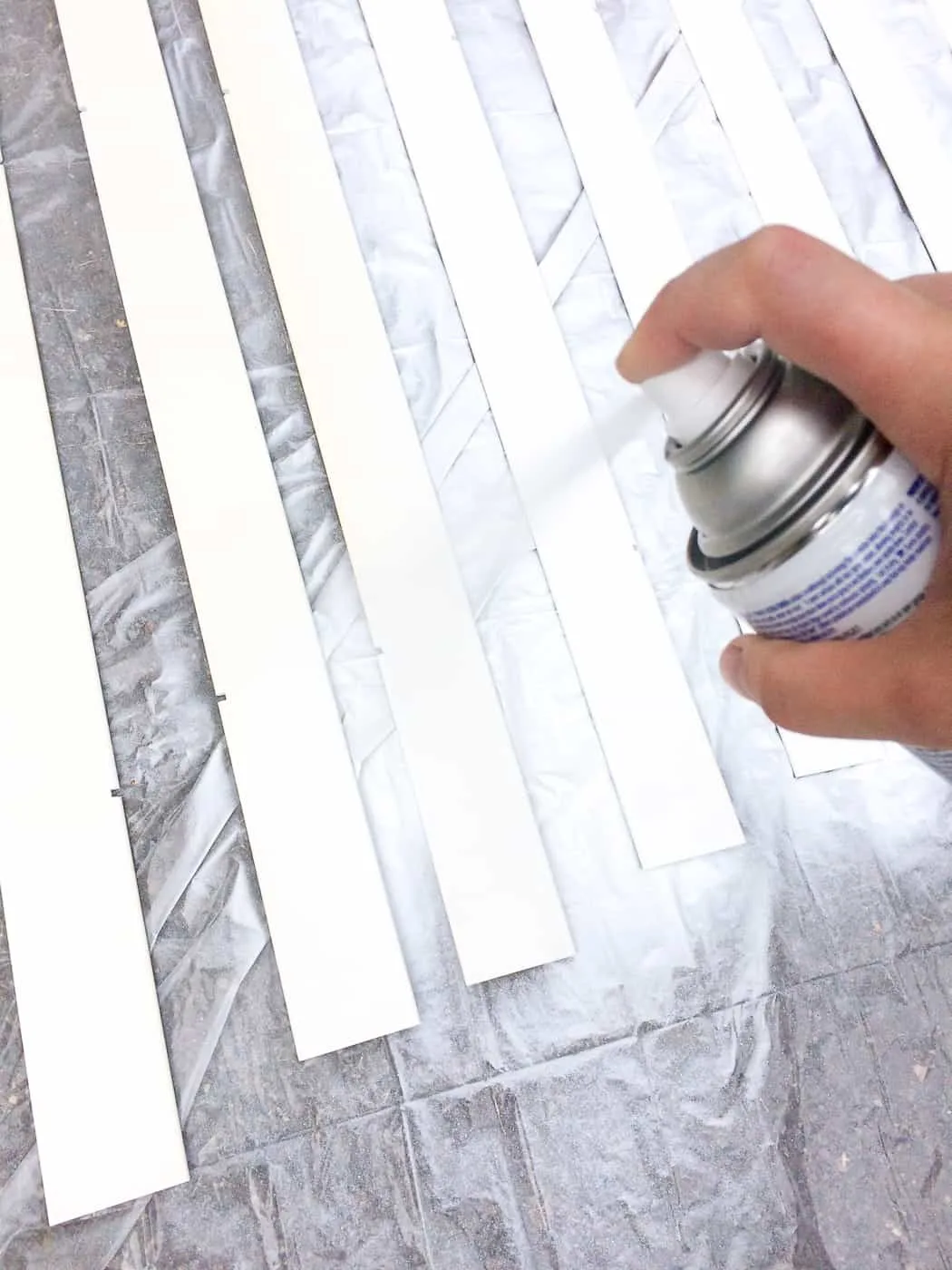 spray painting window blinds