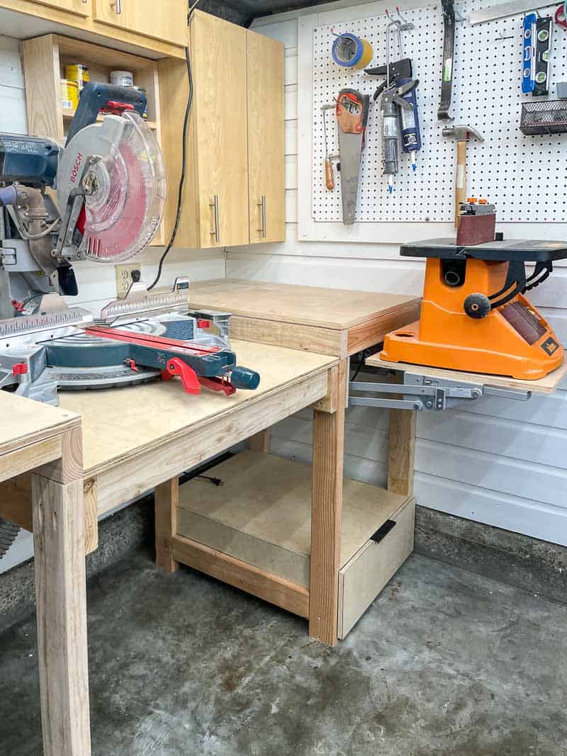 miter saw station with lift for sander