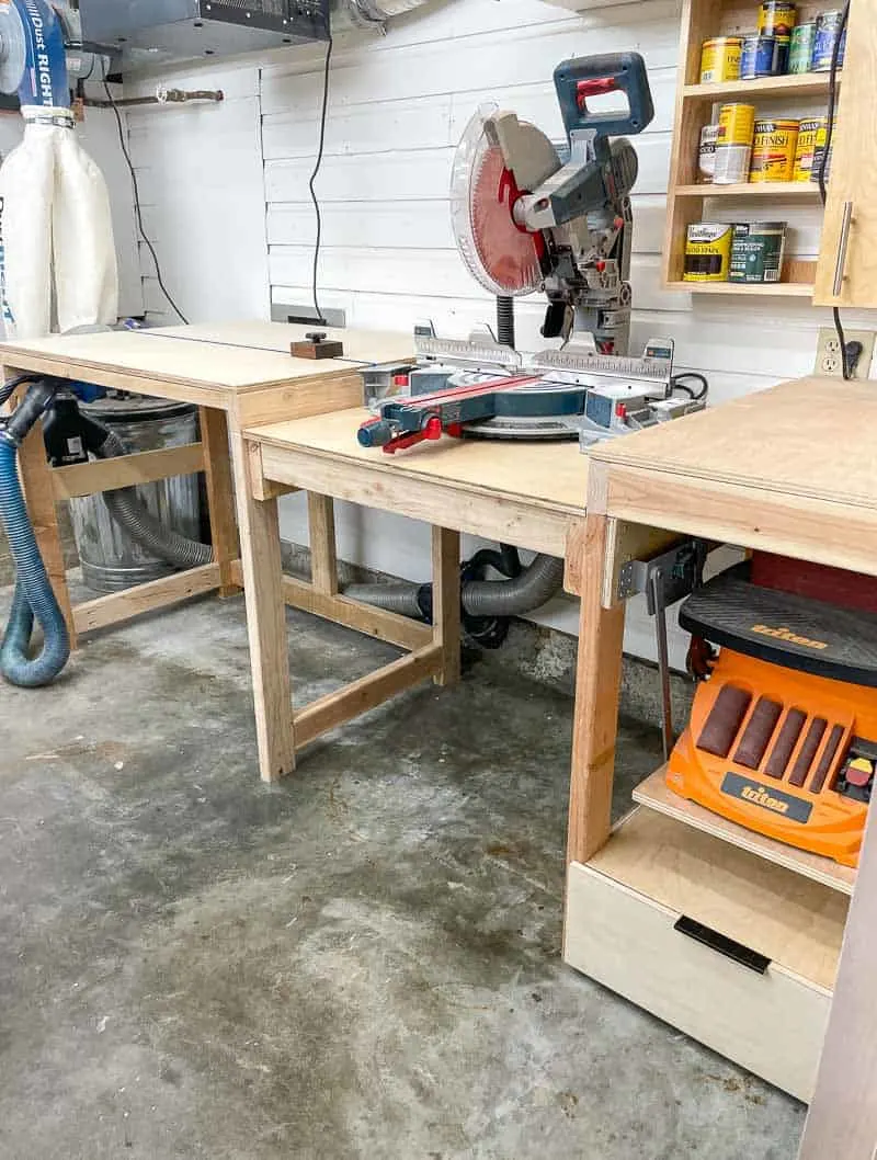 miter saw station with dust collector