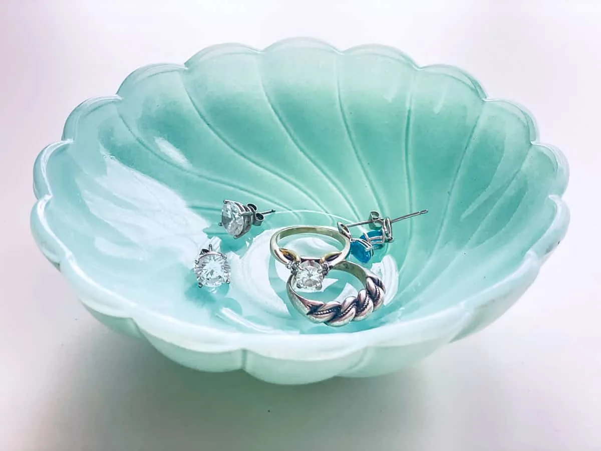 spray painted glass dish in aqua color for holding jewelry