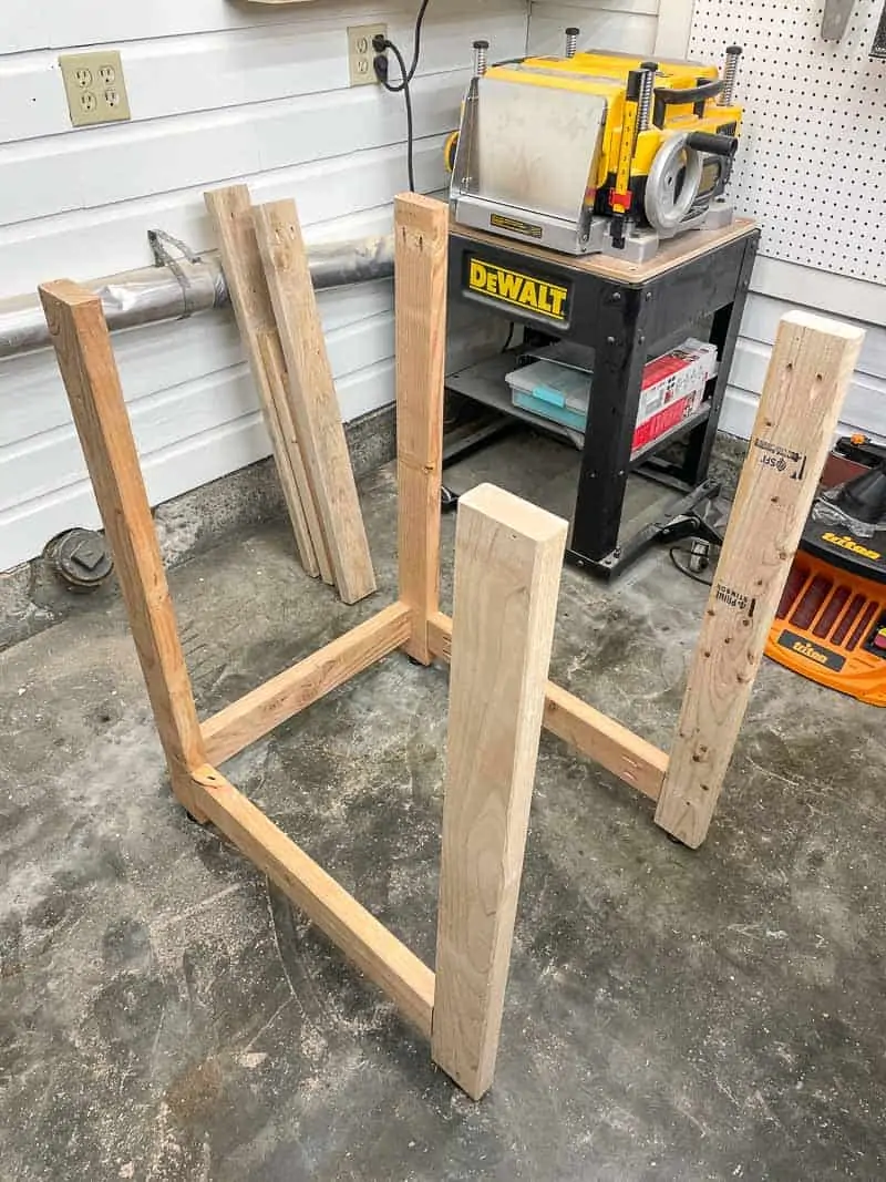 tool stand frame legs on concrete floor