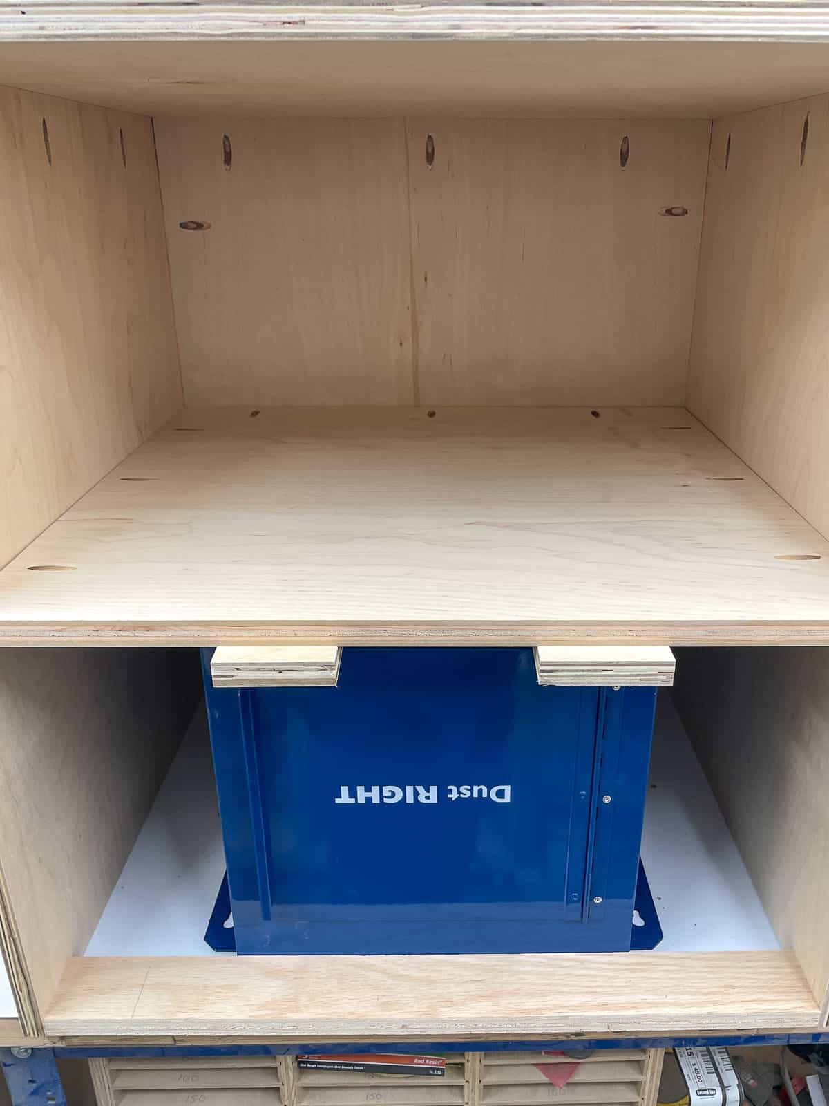 installing router table cabinet shelf below the dust bucket