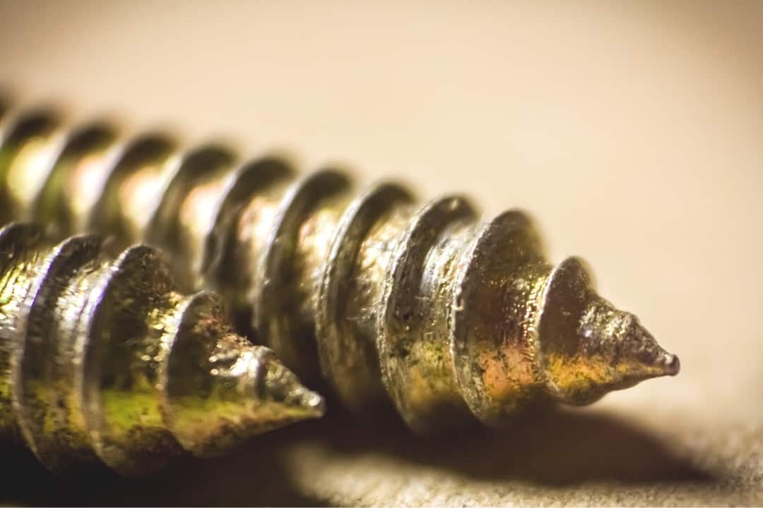 close up view of screw threads
