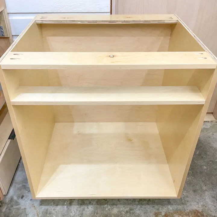 how to build a base cabinet