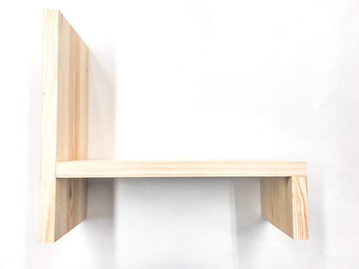 Easy Adjustable DIY Desk Shelf [with plans] The Handyman's Daughter