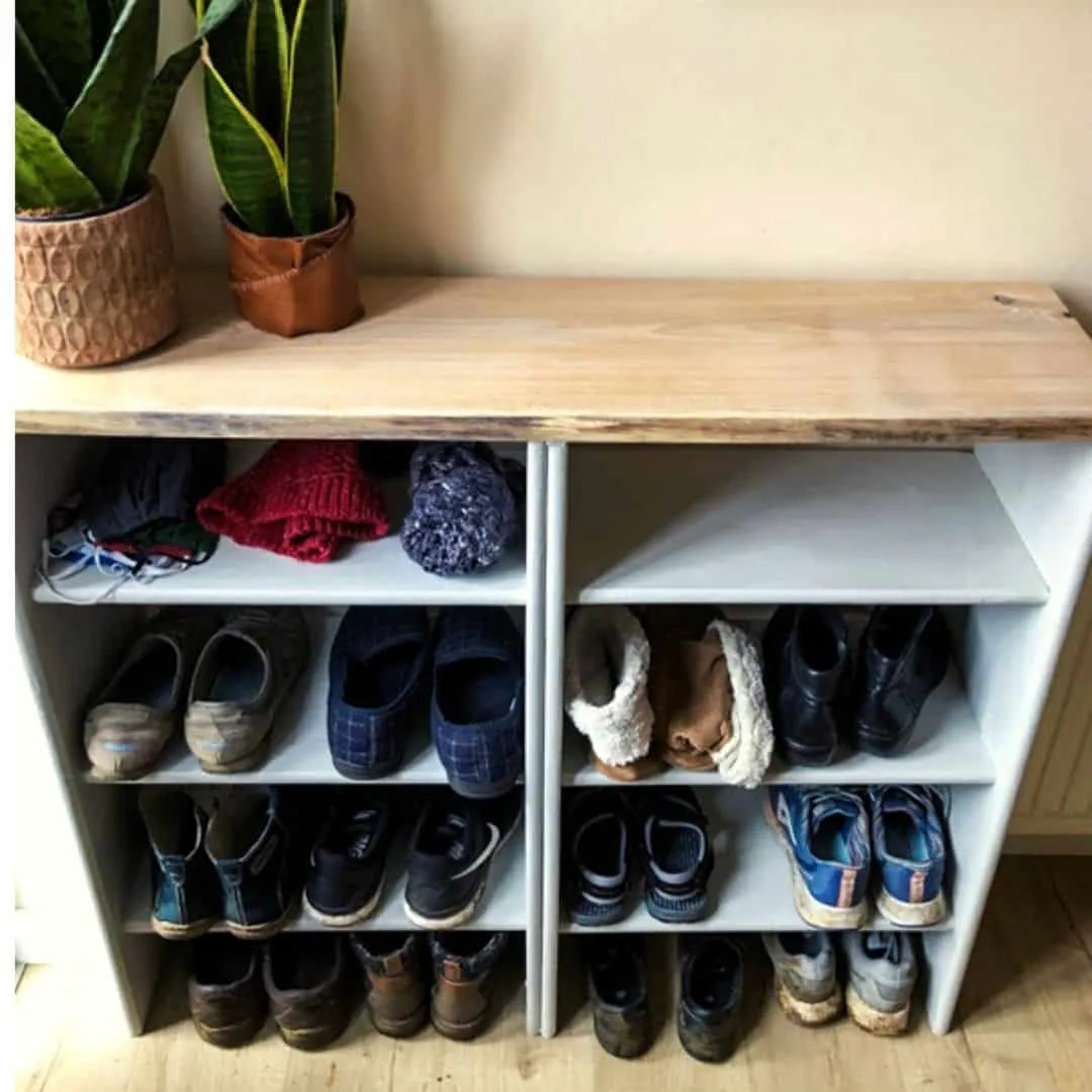 How to build an easy DIY shoe rack