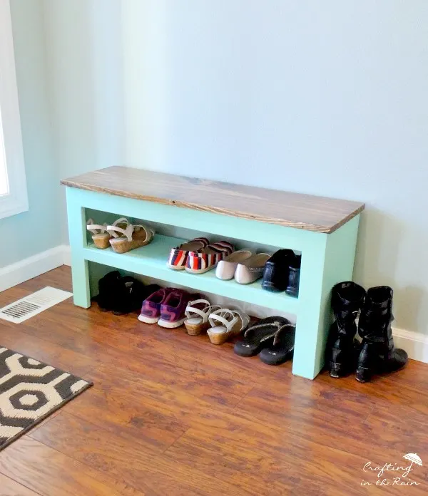 How to build an easy DIY shoe rack