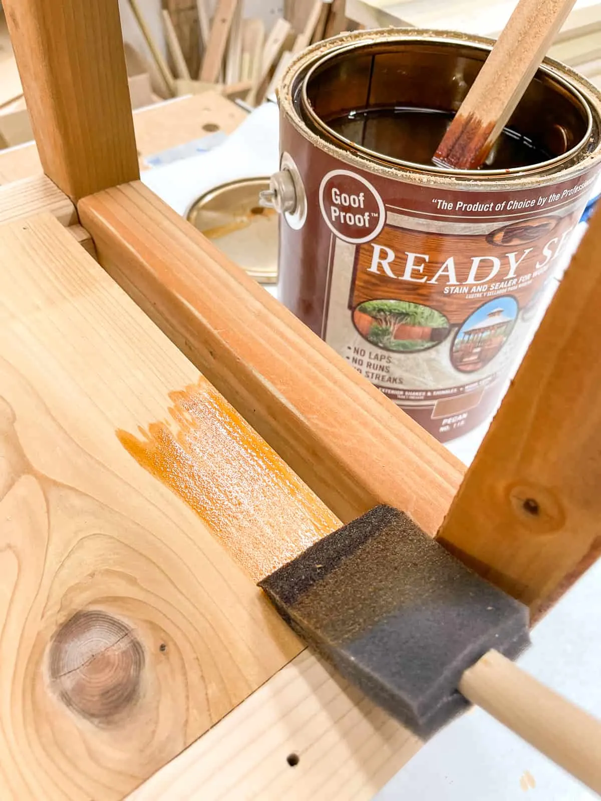 staining outdoor shelves with oil based stain