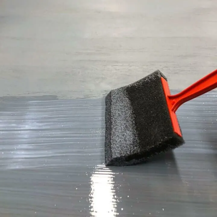 4 Best Wood Glue Brushes (2022 Guide) - DIY Gear Reviews