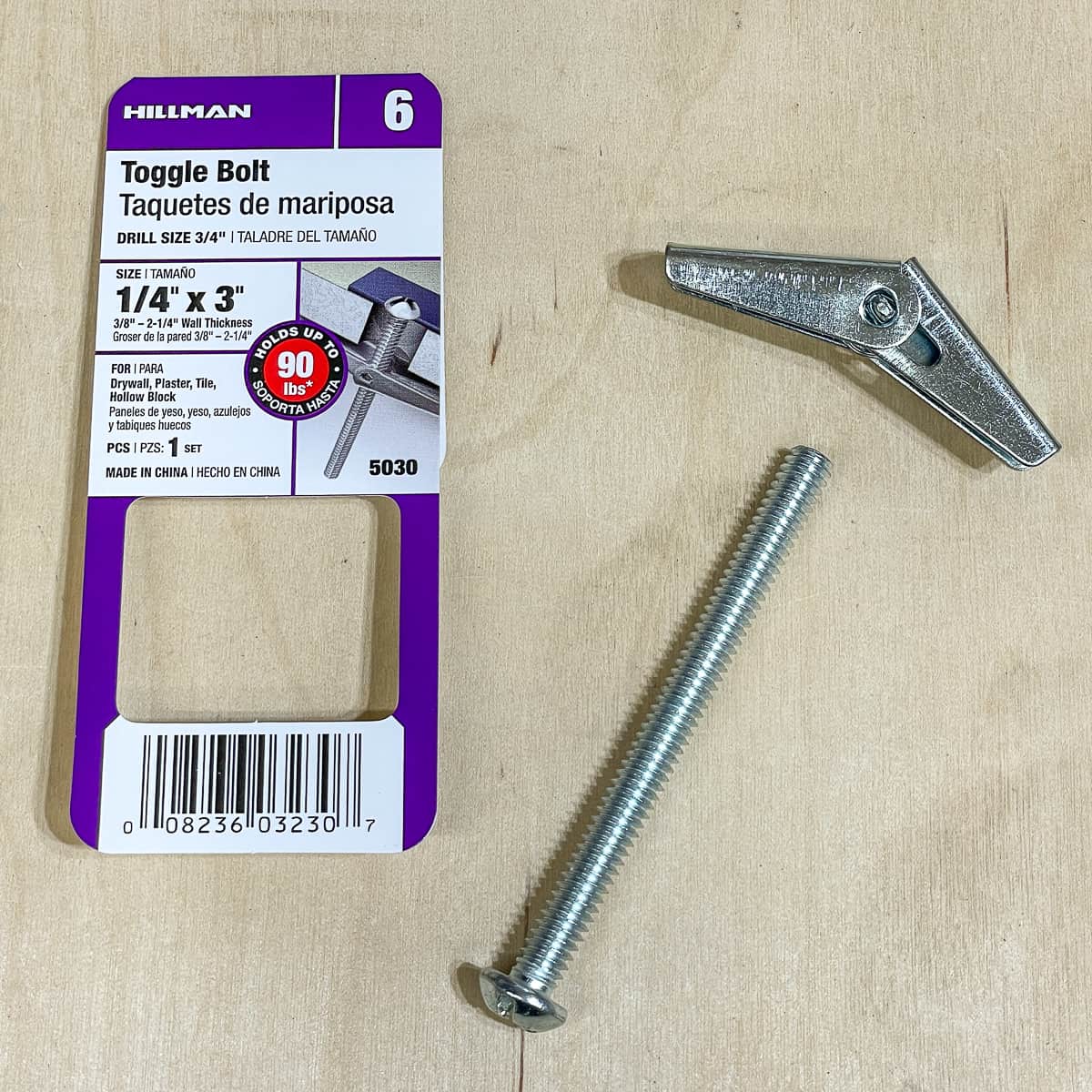 toggle bolt with packaging