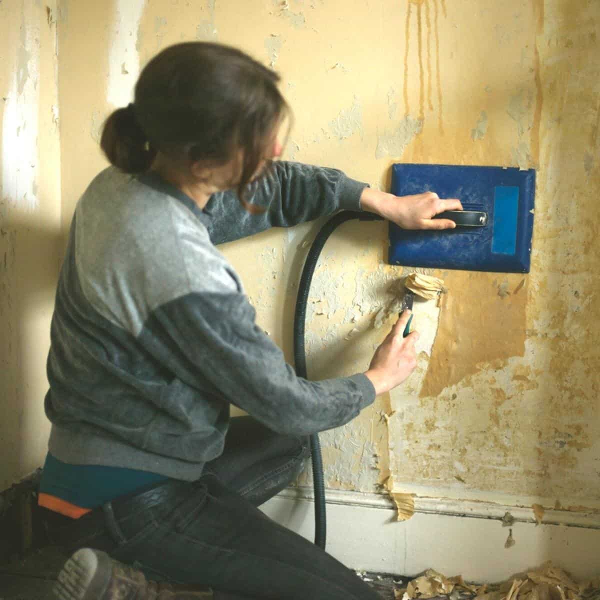 How to Remove Wallpaper - 3 Different Methods - The Handyman's Daughter