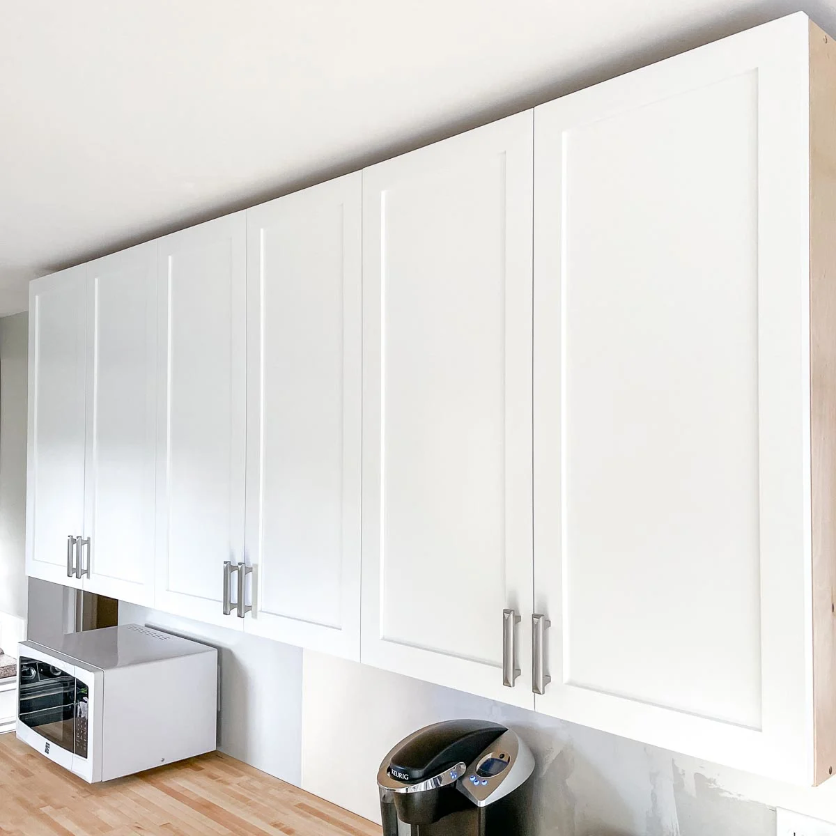 Vinyl Wrap for Kitchen Cupboards: How to Get the Best Finish