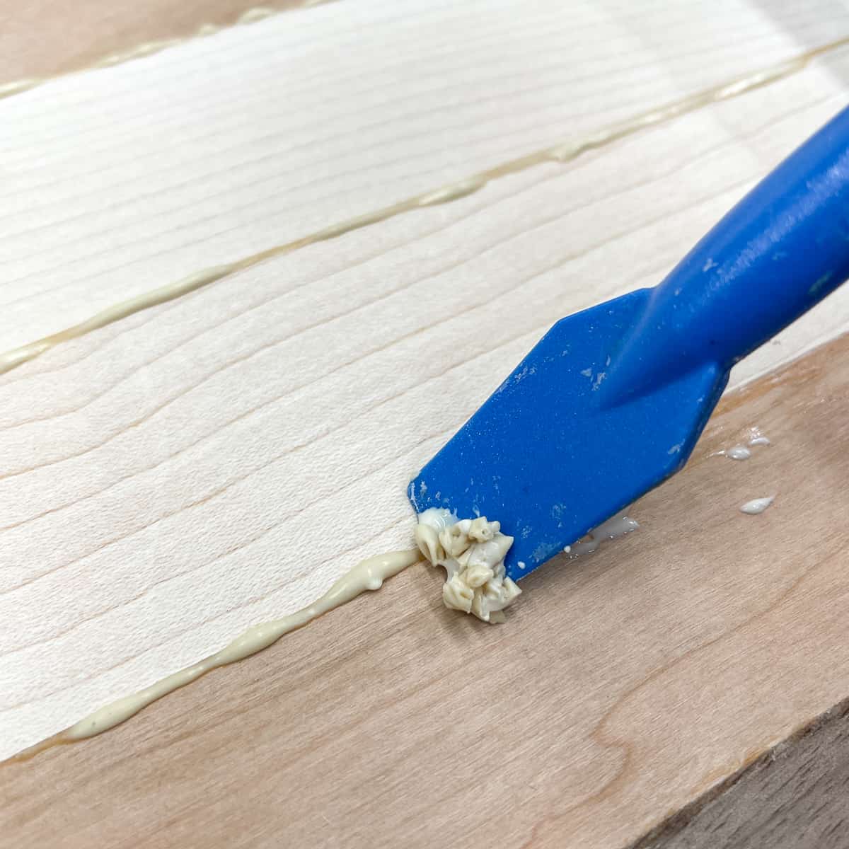 scraping wood glue off cutting board joints
