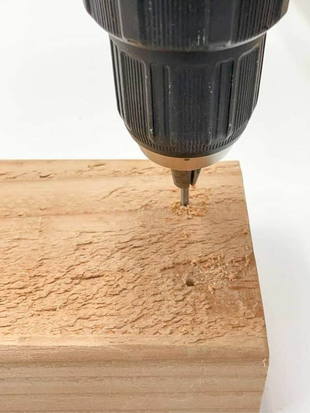 HOW TO DRILL PILOT HOLES FOR WOOD SCREWS