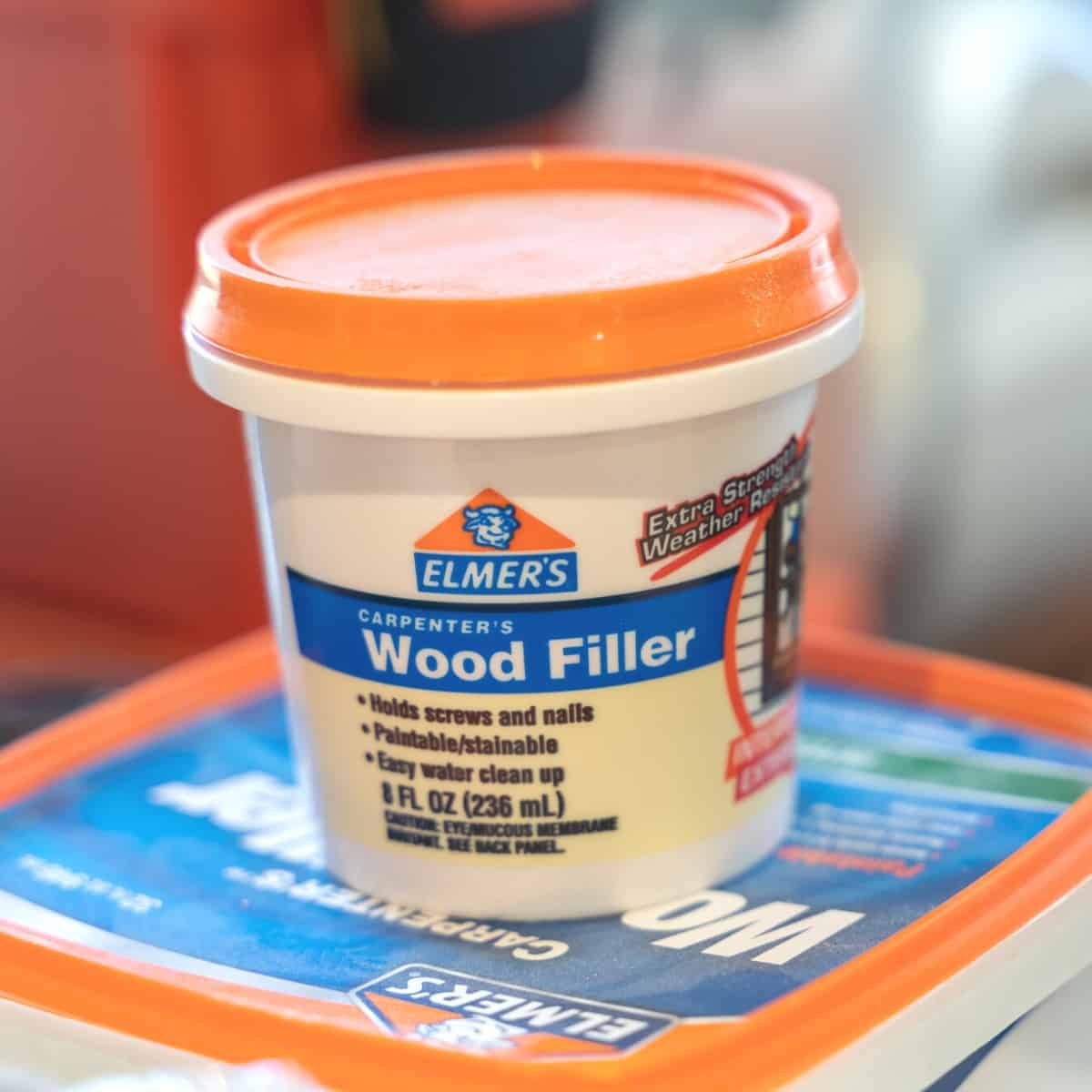 Elmer's Interior/Exterior Stainable Carpenter's Wood Filler –